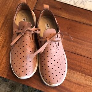 Blush colored sneakers!